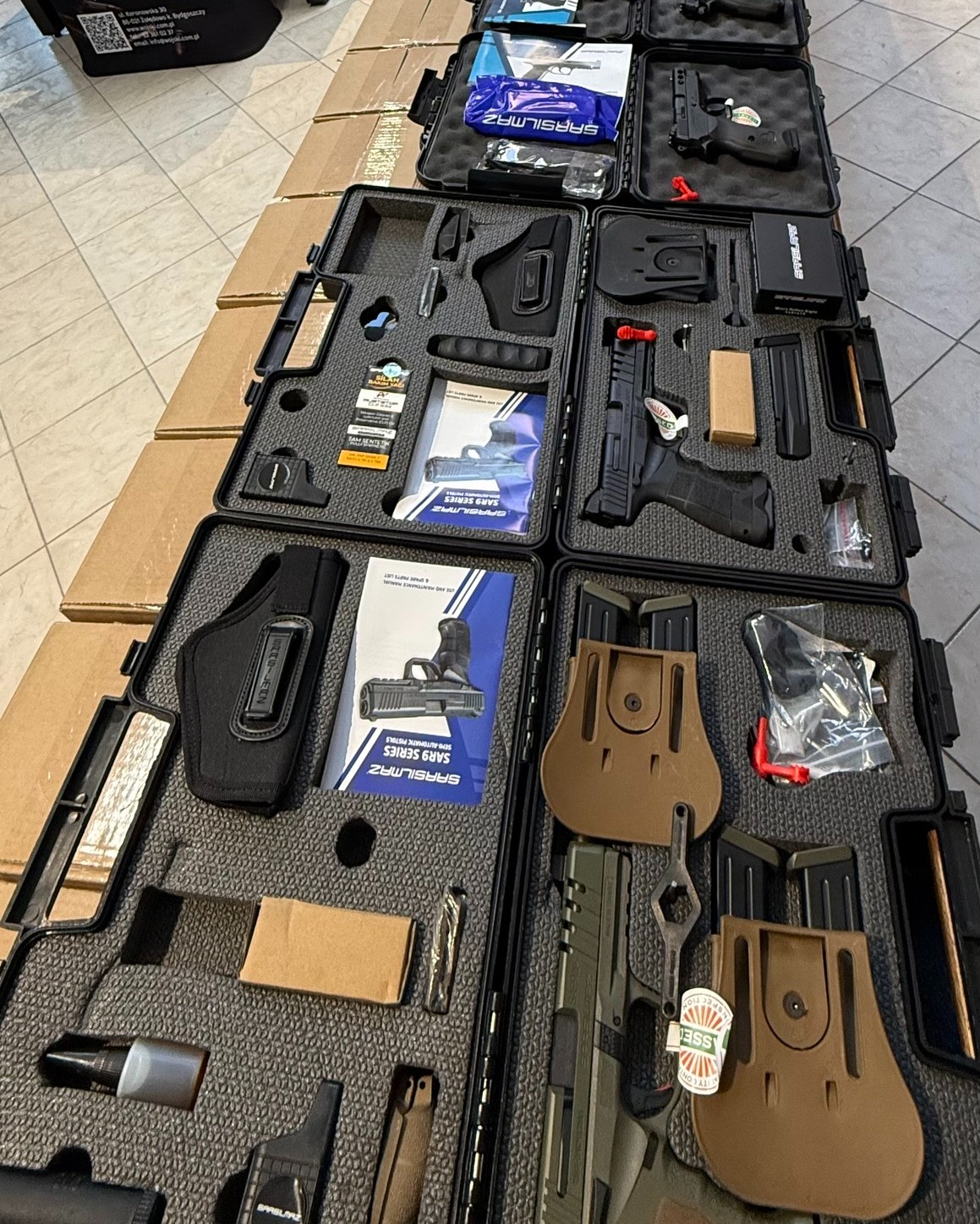 Sarsilmaz a podejdź, a poznaj...