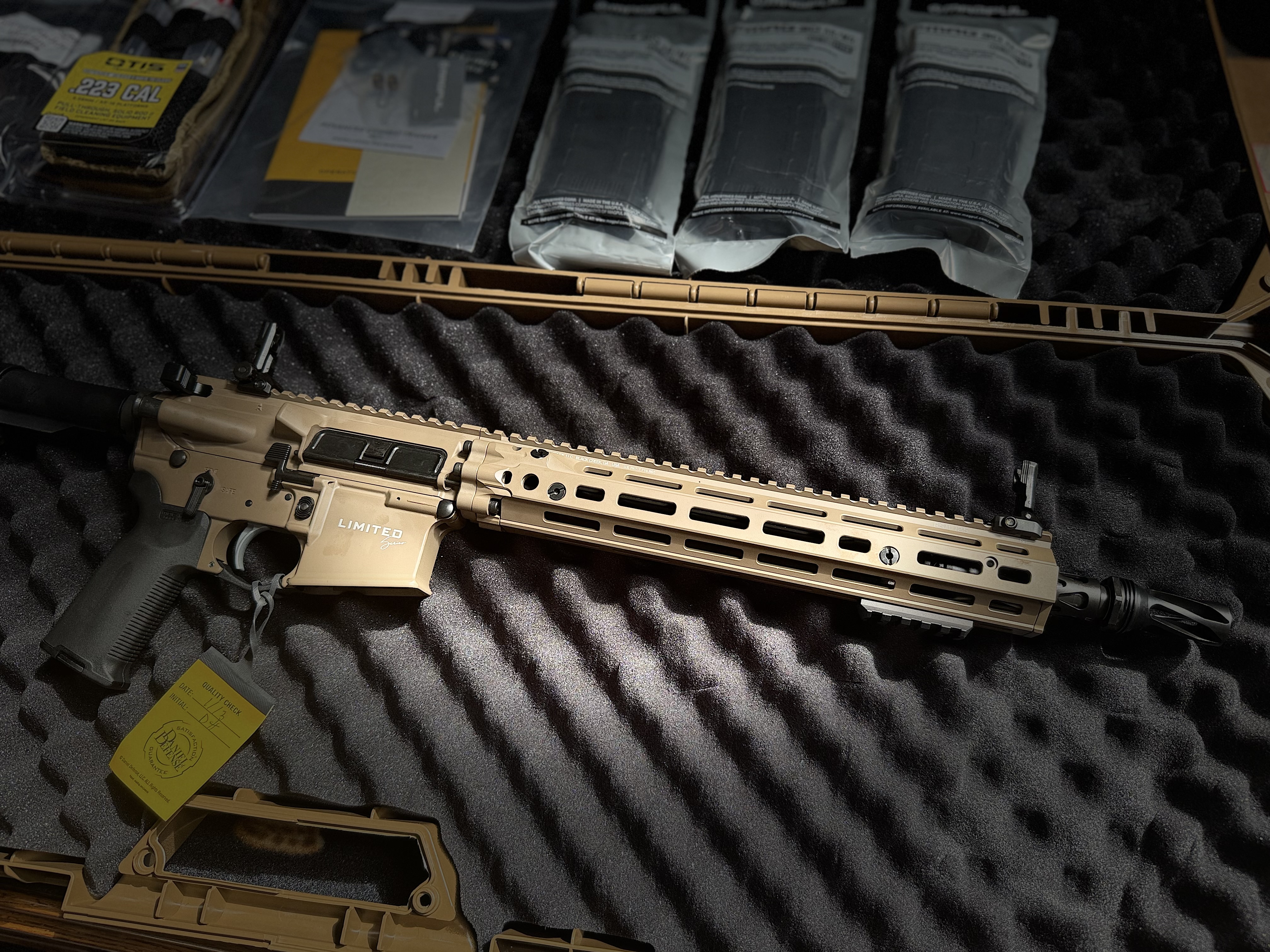 Karabinek Daniel D. M4A1 RISIII FDE SANDSTORM kal. 5,56x45/223.Rem